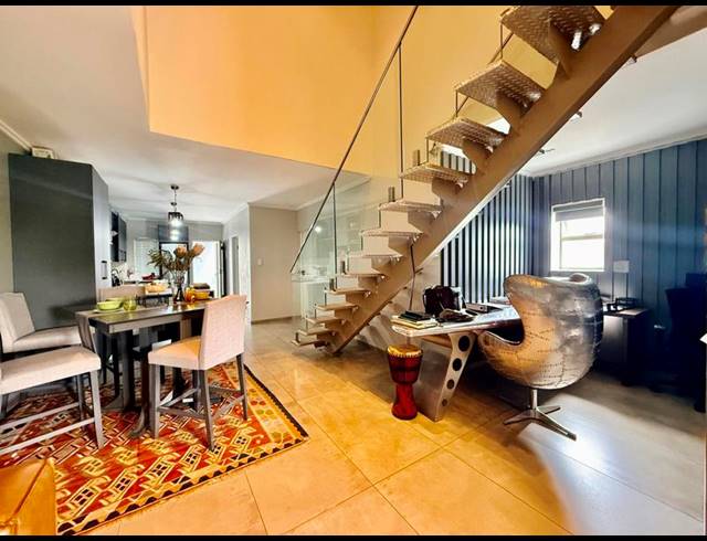 2 BEDROOM PROPERTY TO RENT IN HURLINGHAM